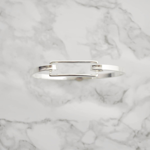 【送料無料】Rectangle Silver Bangle 4枚目の画像