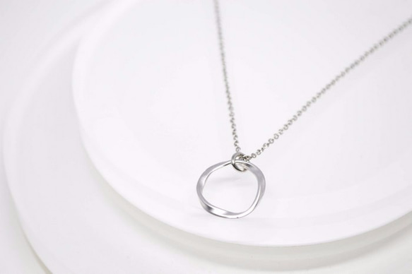 Twist Round Ring Necklace&Pierce set 4枚目の画像