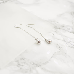 【送料無料】Facet Teardrop Long chain Pierces 2枚目の画像