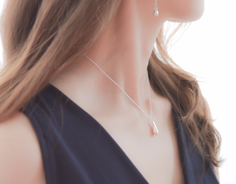 【送料無料】Silver925 Teardrop Necklace 4,316円