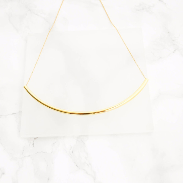 Simple Curve Line Necklace（gold) 4枚目の画像