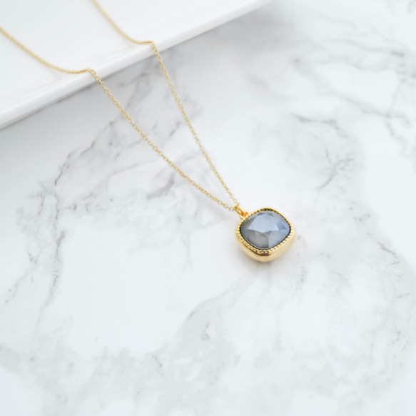 【送料無料】Cristal(Dark Gray) Necklace 1枚目の画像