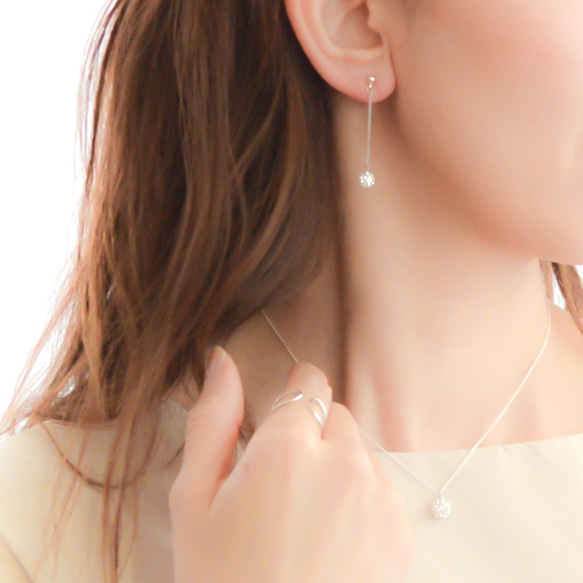 Crystal Ball chain Pierces/Earrings 第5張的照片