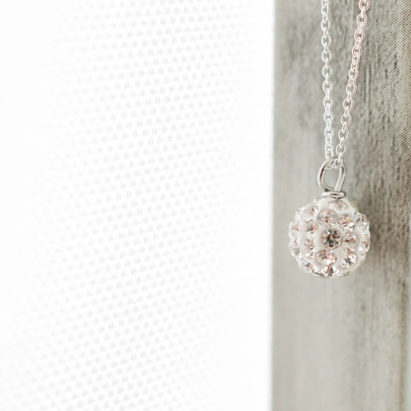 Swarovski Crystal Ball Necklace 施華洛世奇水晶球項鍊 第2張的照片