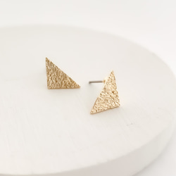【送料無料】stardust triangle pierces/nohole 0362n 1枚目の画像