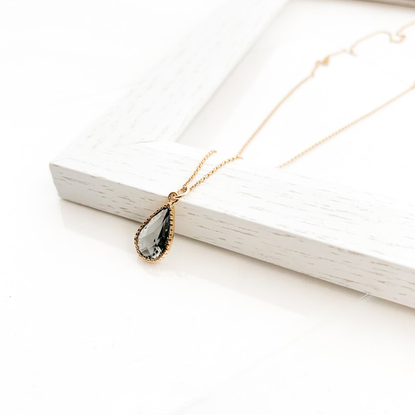 【送料無料】Cut Frame Glass necklace (charcoal gray) 6枚目の画像