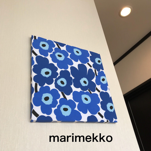 ファブリックパネル マリメッコ　BLUE 1200×500mm ファブリックパネル マリメッコ BLUE 1200×500mm - メルカリ