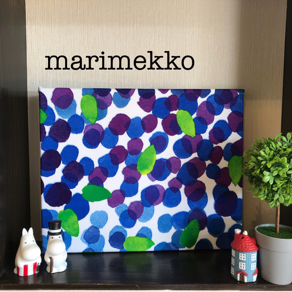 北欧生地 ファブリックパネル ムスティッカマァ 見本 タペストリー  