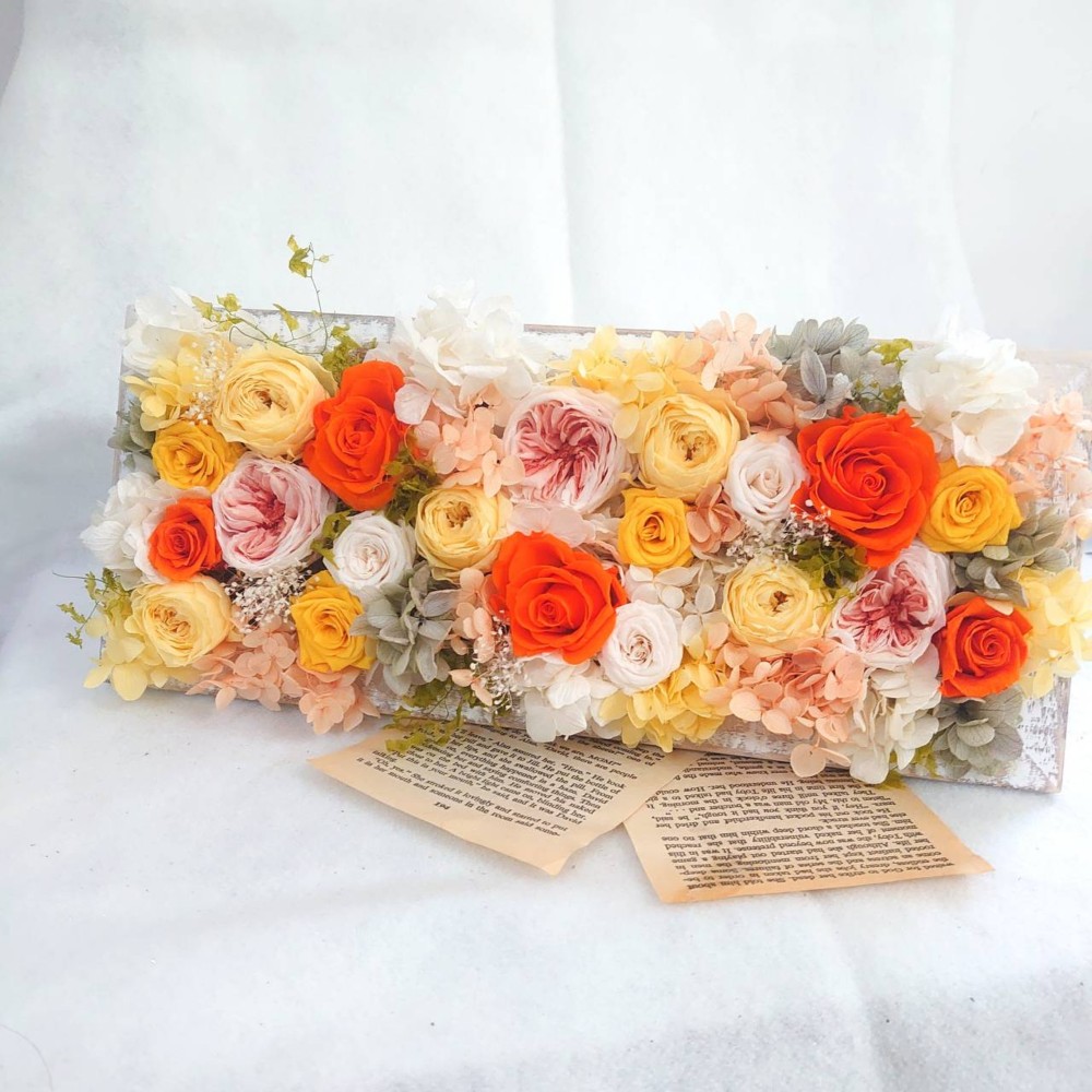 **香り付**母の日やお祝いにビタミンカラーのフレームアレンジ 15,120円