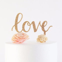 Love Calligraphy Gold Acrylic Cake Topper 1枚目の画像