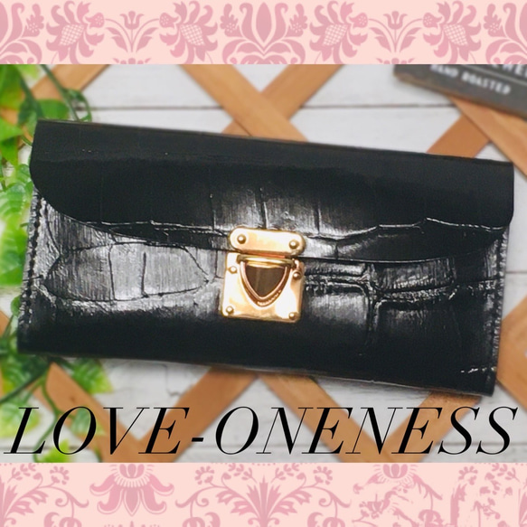 【海外限定】 ❤️【黒×金＝最高♪】高級感×シンプルデザインの大人オシャレな 財布・ケース・小物入れ
