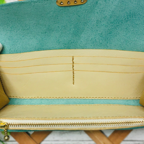 ❤️【気分晴々♪】高級感×シンプルデザインの大人オシャレな総本革長  