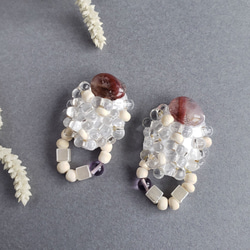 fuu天然石/wood・国産ガラスビーズ刺繍・天然素材が素敵なイヤリング 5枚目の画像