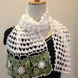 四つ葉のクローバーモチーフのホワイトストール ストール knit