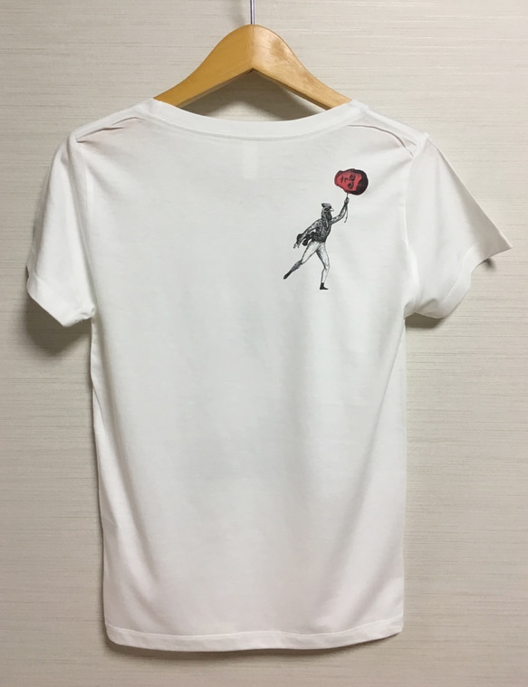 『馬の上で風船つかまえた』　レディース　Tシャツ 3枚目の画像