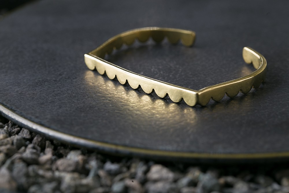 Misstacheブラスバングル調整可能ブラスバングル調整可能