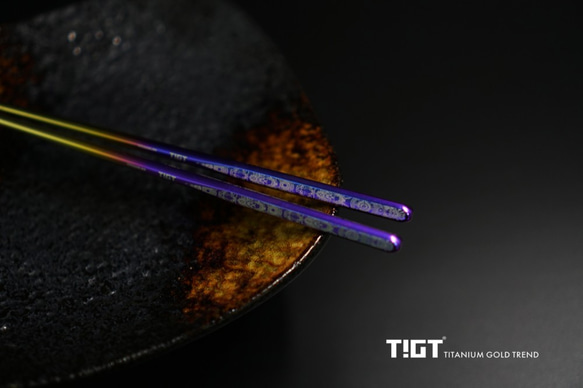 TIGT - 鈦天箸 <醫療用實心鈦金屬一體成型筷子> 藍金全色階漸層一雙裝 Titanium Chopsticks 第2張的照片