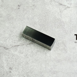 TIGT - 鈦印方城 Titanium< 鈦金屬一體成型實心印材 > 絕美現身 百年典藏 石紋 鈦銀 藍金 三色任選 第10張的照片