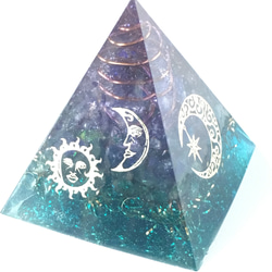ピラミッド型オルゴナイト☆女神イシス 2枚目の画像