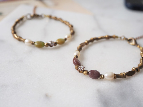 紫東陵 菜綠石 鋯石 天然珍珠 輕珠寶 黃銅手鍊  B33 第1張的照片