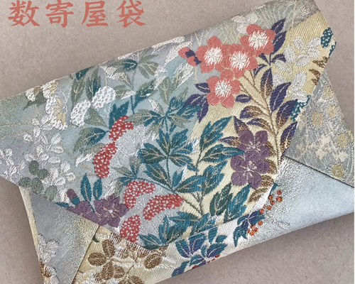 袋帯 結婚式バッグ　数寄屋袋　茶道 リサイクル正絹袋帯 桜と鳳凰 リメイク151 袋帯 結婚式バッグ 数寄屋袋 茶道 リサイクル正絹袋帯 桜と鳳凰