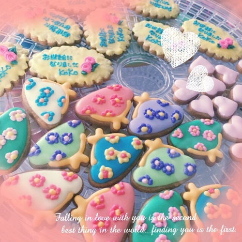 オリジナルアイシングクッキー作成▼オーダーページ オーダークッキーのご紹介です♪ ご報告用のクッキーを お作り