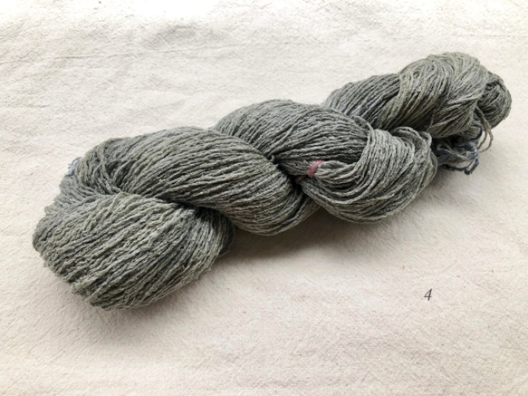 手染軟呢蠶絲--秋季選色 Silk Tweed-2018 Autumn - 海鷗 第1張的照片