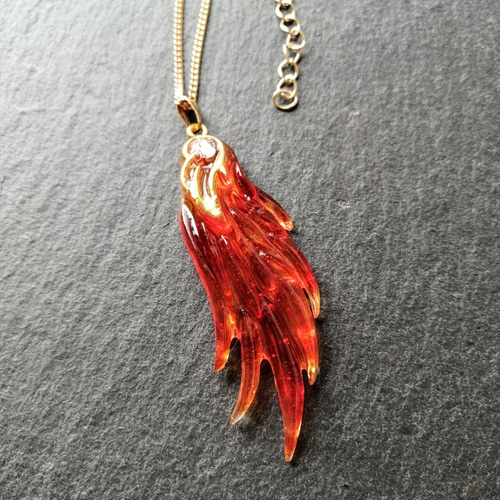ala〜鳳凰〜再販×5 羽根 / 翼 / ネックレス / レジン / メンズ ala〜鳳凰〜再販×5 羽根 / 翼 / ネックレス / レジン / メンズ