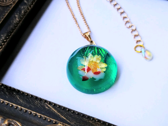 モネの池 / ネックレス / 金魚 / レジン / 夏 / ドーム ネックレス