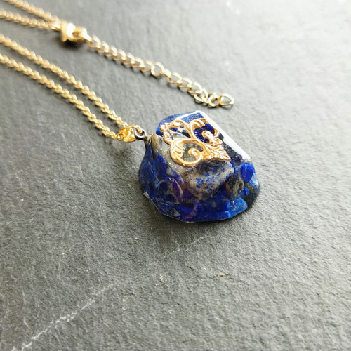 ラピスラズリの鉱石ネックレス‪☆再販 / 9月誕生石 / 12月誕生石‬