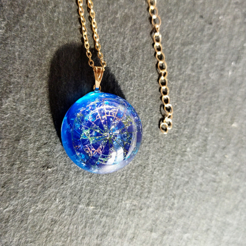 魔法陣ネックレス / 23mm / レジン / ファンタジー ネックレス