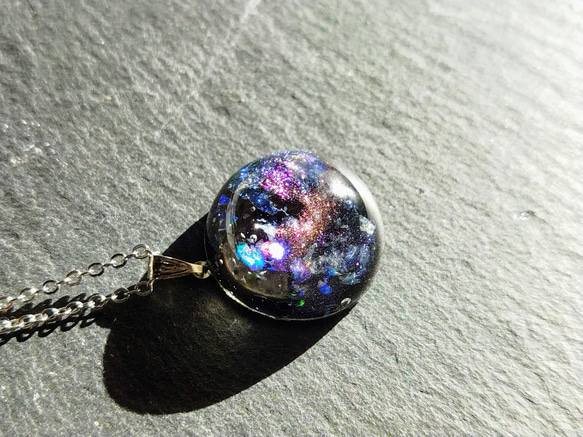 バタフライ星雲＊ネックレス / 20mm / レジン / メンズ / ギフト