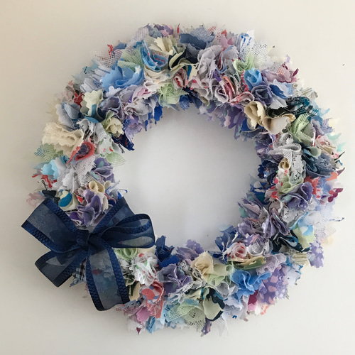 布リース 直径24cm ブルー系 リース Tsukaeru Life 通販 8593688