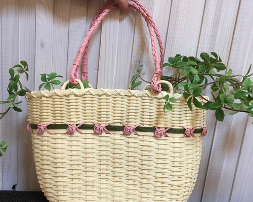 How to make a paper band basket with rose pattern #1 - YouTube