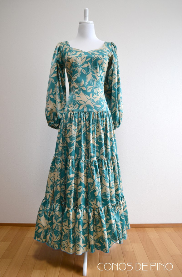 フラメンコ衣装　ジャスミン　ミントグリーン（A-1)　一点物 1枚目の画像
