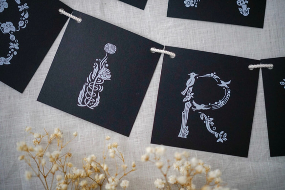 FLOWERバースデーガーランド＊ANNEAUコラボ＊[黒] カード付き 4枚目の画像