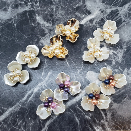 ㊺4こ ☆高品質☆ラグジュアリー立体フラワーパーツ⑨ ハンドメイド 