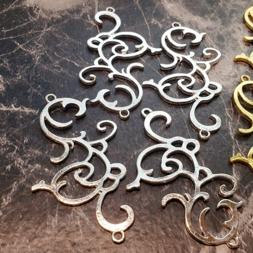 2個☆再再販！特大コネクタ- シルバー 蔦パーツ アクセサリーパーツ