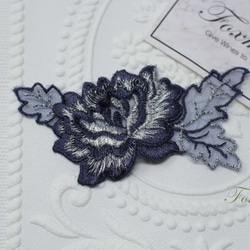 HILL'S AVENUE ネイビー　お花モチーフ付き HILL'S AVENUE ネイビー お花モチーフ付き