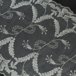 両山チュール刺繍レース 0.5m 葉 花 アイボリー (LLFA72IVSJRY) 4枚目の画像