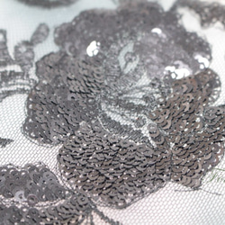 チュール刺繍モチーフ 1枚 花 スパンコール付き 黒 (MFLB62BKHYSP) 3枚目の画像