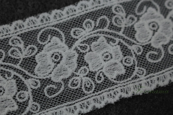 チュール刺繍レース 1m 花 両山 キナリ (LFL502KNHLRY) 3枚目の画像
