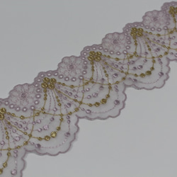 チュール刺繍レース　うす紫x金ラメ　1ｍ～（804） 1枚目の画像