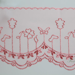 チュール刺繍レース 1m 花 蝶 葉 クローバ ピンク(LLF722PKJS00) 3枚目の画像