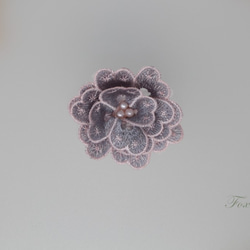 オーガンジー刺繍モチーフ 1枚 立体花 ピンク紫 パールビーズ装飾 (MFL651PPJW3D) 3枚目の画像