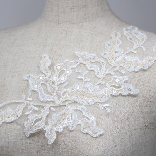 スーパービューティー☆44☆新品タグ付き　スパンコール刺繍のポンチョコート スーパービューティ JC ジェーシーインターナチョナル SALE通販