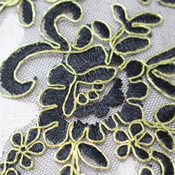 チュールコード刺繍モチーフ 1対 花 金ラメx黒 (MFLB52BKJLJL) 4枚目の画像