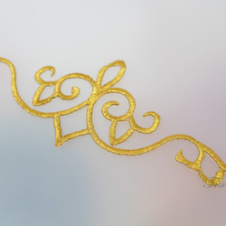 [訳あり]刺繍ワッペン 1枚 金糸 コスプレ・衣装素材 (WSYA70GLJL00) 3枚目の画像