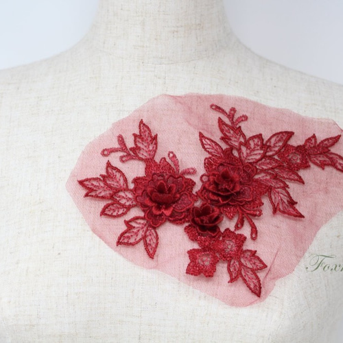 チュール刺繍花びら立体モチーフ えんじ色xえんじラメ タイプA 1枚