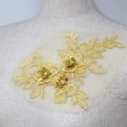 チュール刺繍花びら立体モチーフ 黄色x金色ラメ タイプA 1枚(MTHA92GLJQ0A) 5枚目の画像